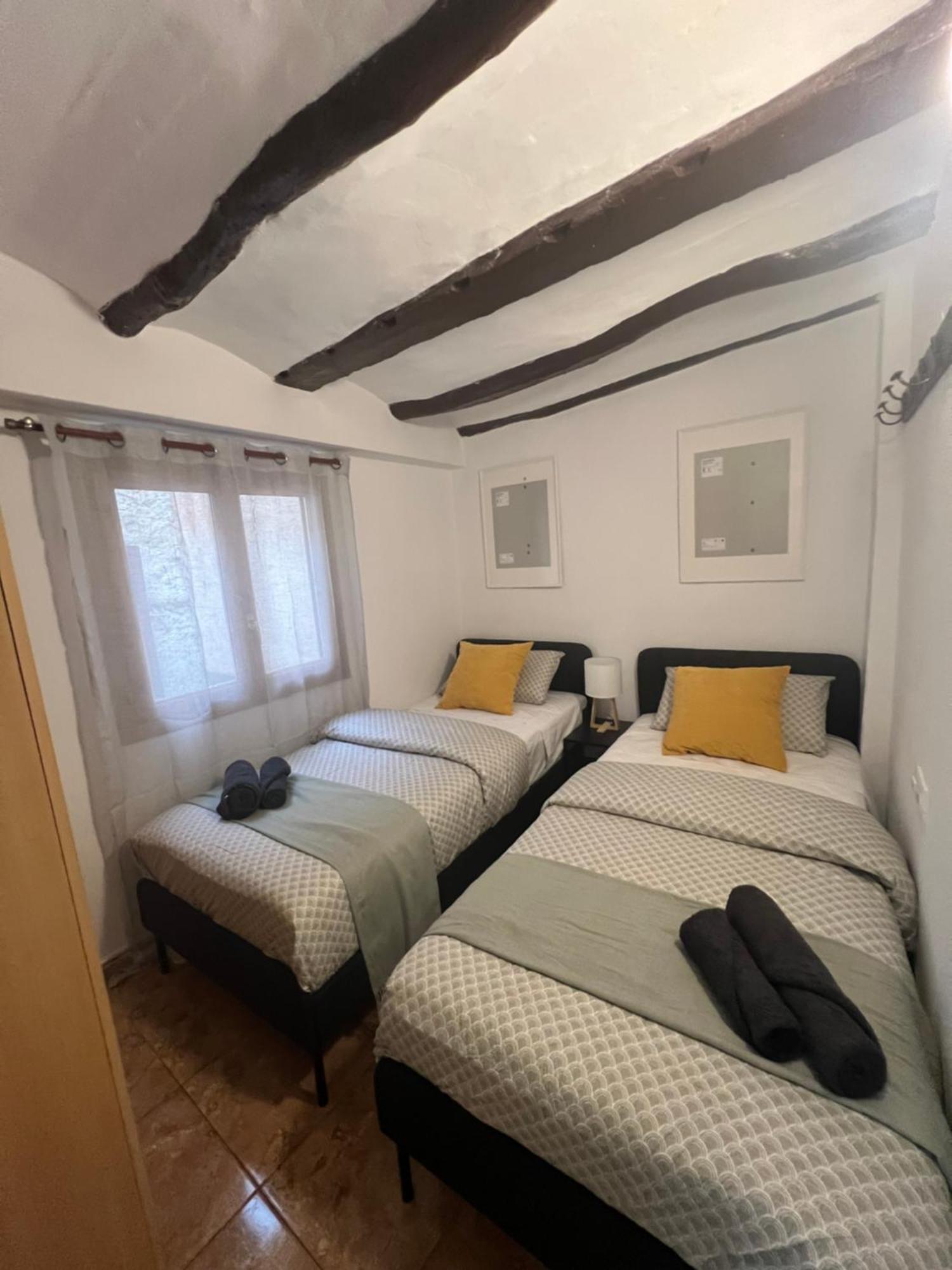 Tranquilo Apto Ideal Paraturismo Rural Y Relax Gandesa Kültér fotó